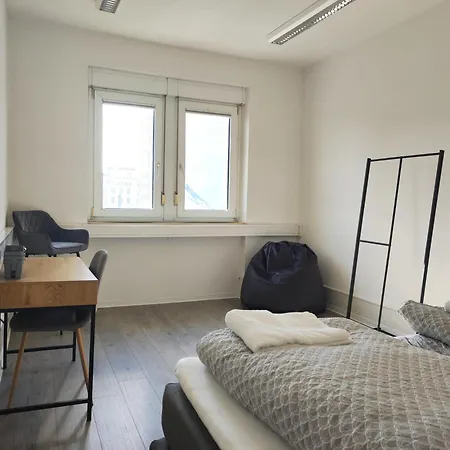 Apartment Simplex Am Ettlinger Tor *